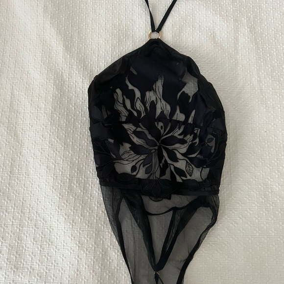 Victoria's Secret High Neck Floral Embroidered Teddy Lingerie - Picture 4 of 7